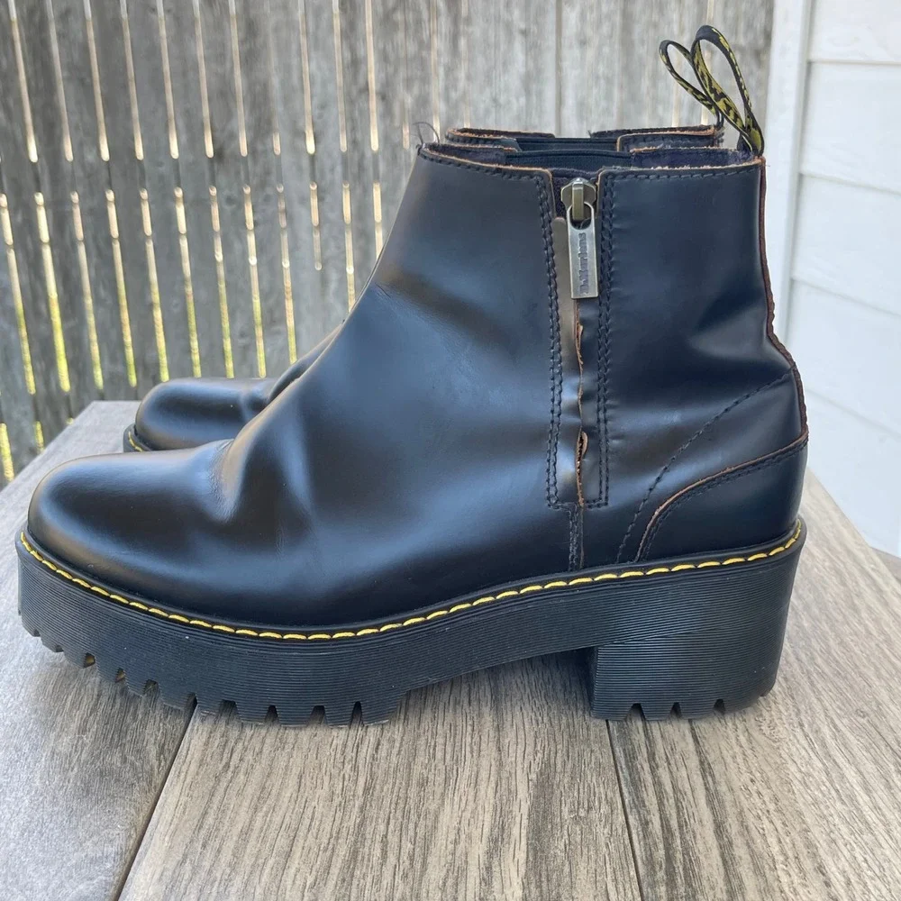 Dr.‎ Martens Rometty II Boots Women 11 Black Leather Chunky Platform Zip Goth